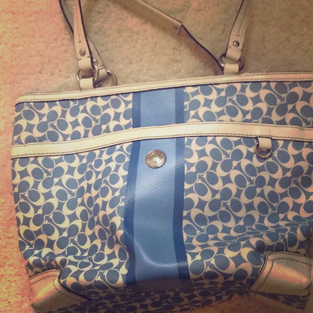 Handbag